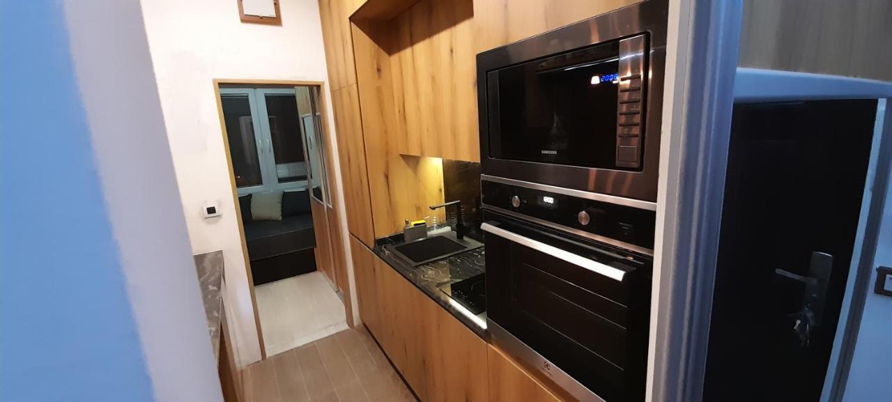 Apartment Nenov Skopje Esterno foto